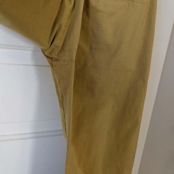 Mustard Nili Lotan Button Fly Straight Leg Pants - Picture 7 of 10